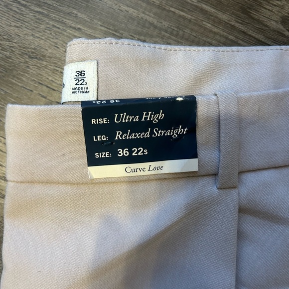 NWT 22S Womens Cream High-Waist Straight-Leg Trousers - Picture 3 of 4